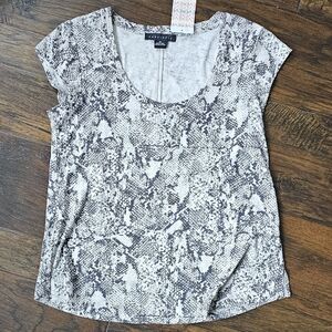 Sanctuary Monochrome Snakeskin Short Sleeve Tee